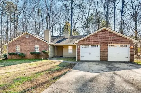 Ranch-Style Duplex