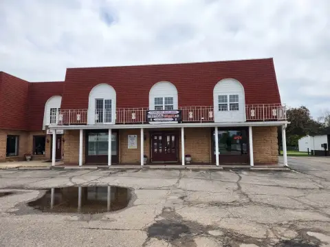 Main-Road Retail Space