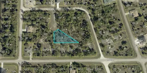 Oversized Lot in Lehigh Acres