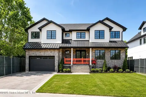 New-Build Duplex with Studio