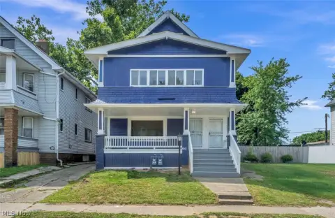 Fully Renovated Duplex