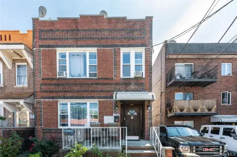 Detached Brick Quadplex