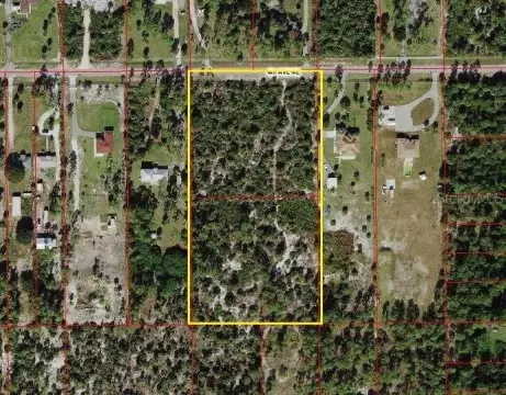 Residential Land in Naples, FL