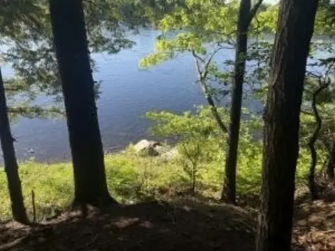 Riverfront Buildable Land Parcel