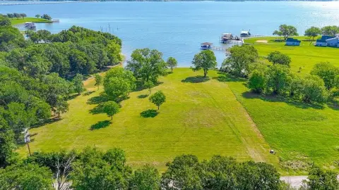 Waterfront Land on Richland Chambers