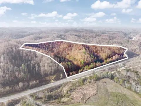 37.4 Acres in Campton, KY