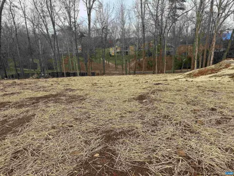 Residential Lot in Glenmore