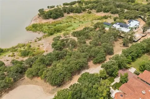 Lakefront Land in Gated Community