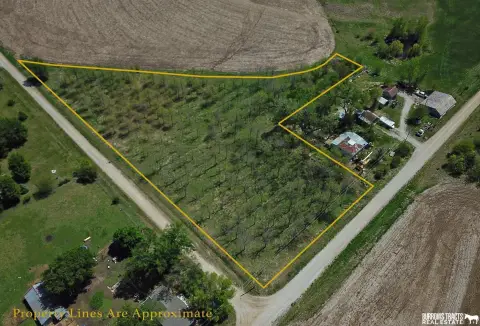 Glenrock Acreage with Walnut Grove