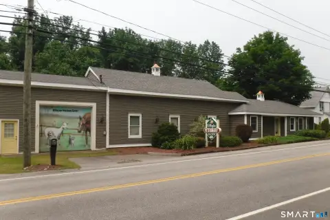 Hospital Building with Garage Access