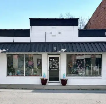 Established Flower Shop in Belle, MO