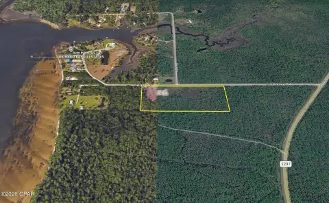 9.5-Acre Parcel in Panama City