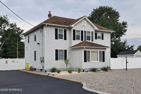 Upgraded Two-Unit Duplex