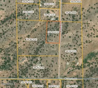 Spacious Land in Paulden, Arizona