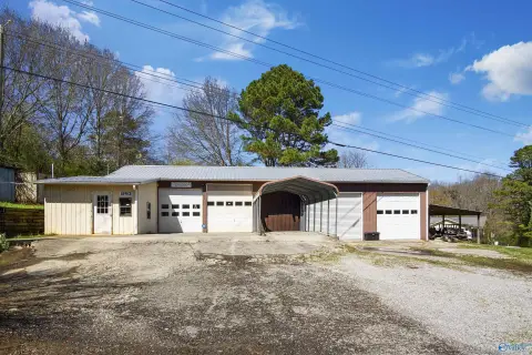 Turnkey Transmission Shop with Residence