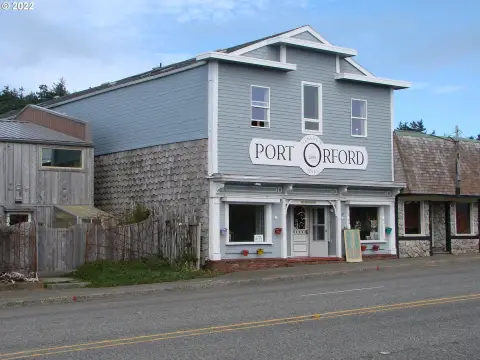 Mixed-Use Building with Apartments