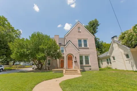 Triplex with Private Cottage