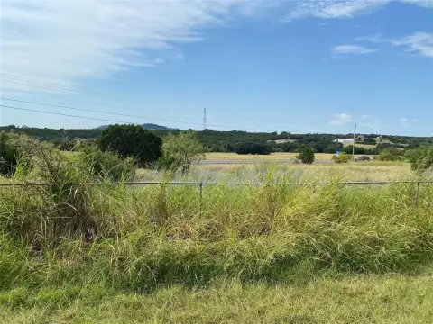 2-Acre Homesite Ready in Granbury
