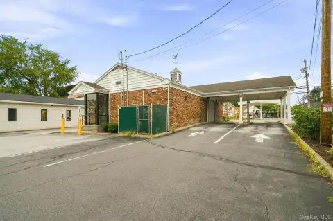 Bank Building with Dual-Lane Drive-Through