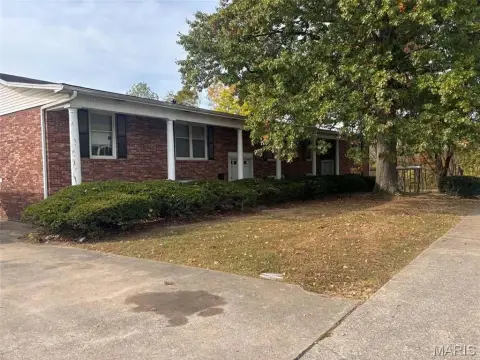 13-Unit Apartment Complex