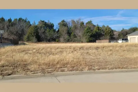 Premium Lot in Stone Canyon