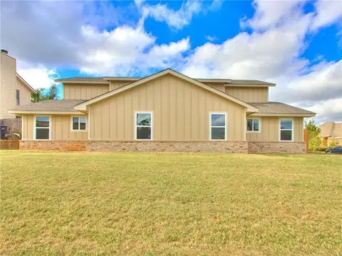Duplex with Private Garages