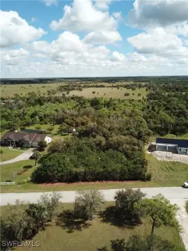 Land in Alva, Florida