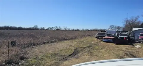 Residential Land in Greenville, TX