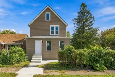 Duplex with Unfinished Attic