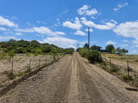 Agricultural Land Along Dove Creek