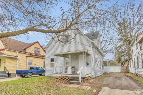 Duplex with Renovated Upstairs Unit