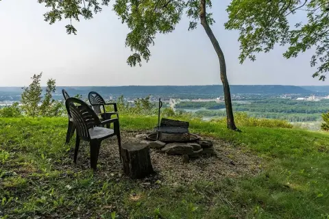Bluff-Top Recreation Land