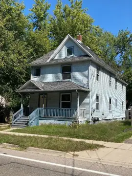 Duplex with Separate Utilities