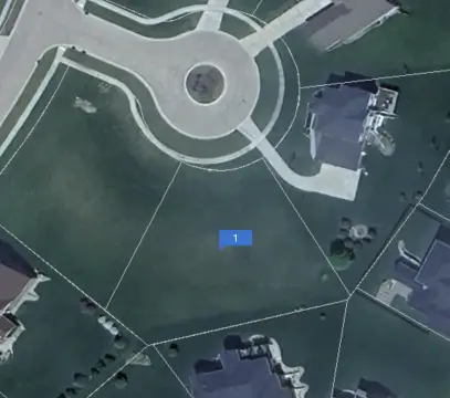 Residential Lot in Golf Community