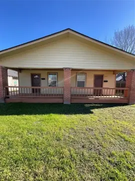 Updated Duplex Near TCU