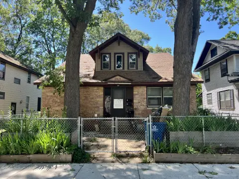 Well-Maintained Triplex with Detached Garage