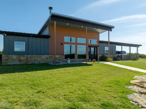 Modern Farmhouse with Horse Facilities
