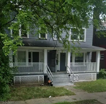 Duplex with Garage Parking