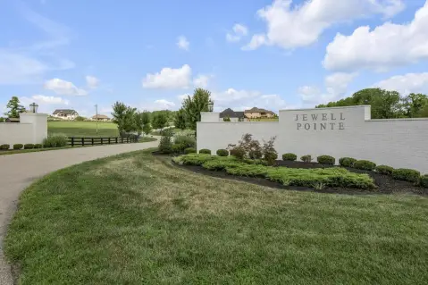Residential Lot in Jewell Pointe