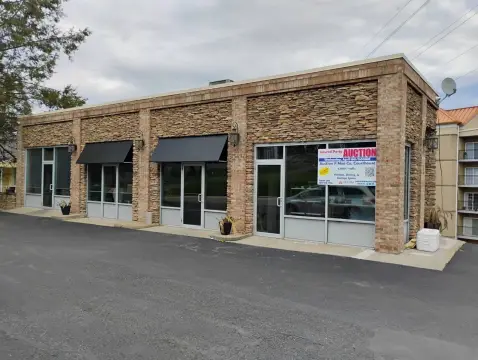 Versatile Commercial Specialty Property