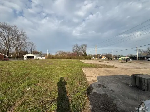 Granite City Commercial Land