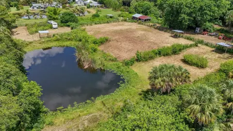 Gated Agricultural Land with Pond Access