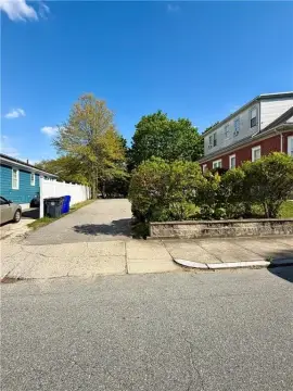Residential Lot in Providence