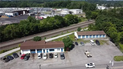 Self Storage Facility with Service Garage