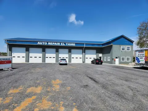 Versatile Commercial Building in Harrisonburg