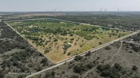 Turnkey Hunting Ranch in Newcastle, TX