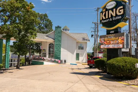 Coffee Shop with Guest Accommodations