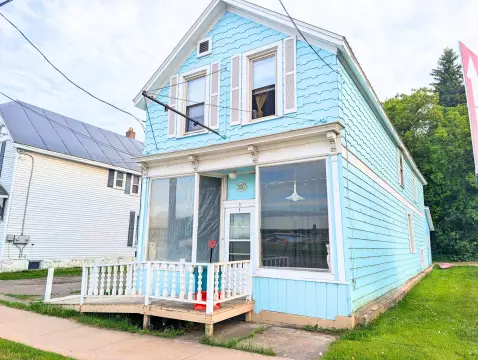 Live-Work Duplex with River View