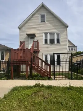 Triplex with Coach House