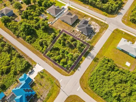Oversized Corner Lot in Port Charlotte